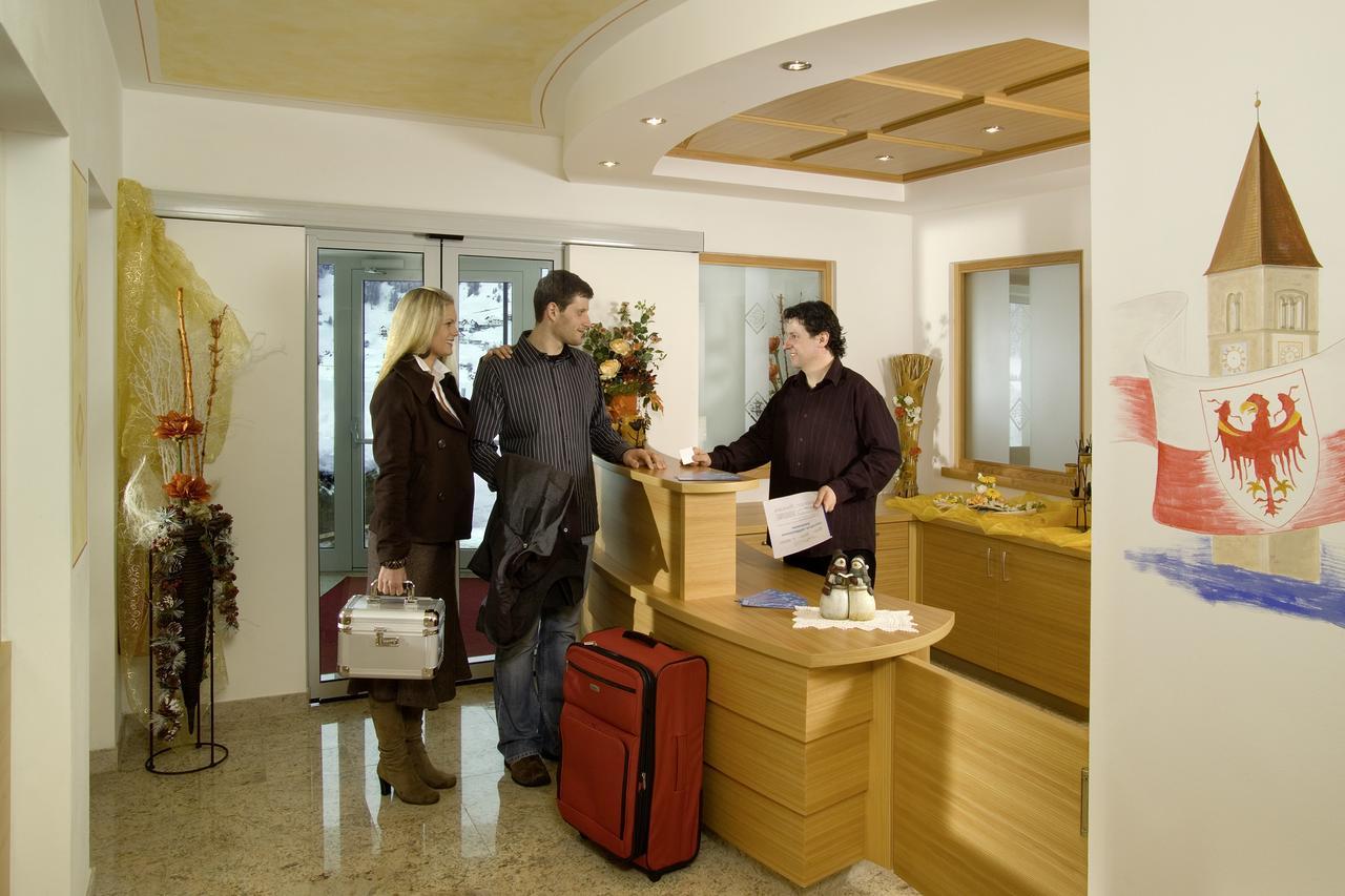Residence Garni Alpenstern Резия Экстерьер фото